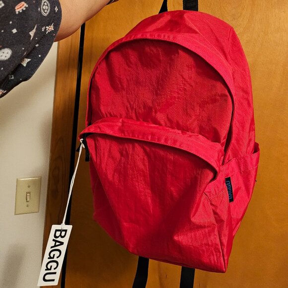 Brand new UO Baggu backpack - Picture 1 of 2